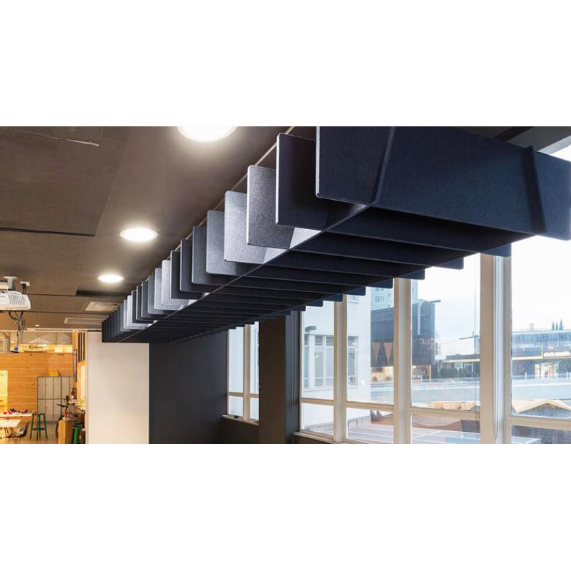 ຄຸນລັກສະນະຂອງເພດານ polyester ເພດານ poliling acoustic baffle